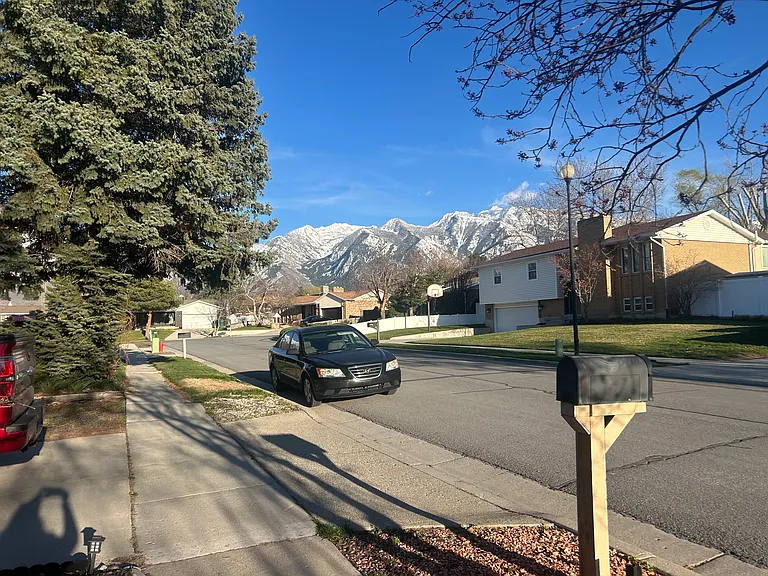 1647 E Stanley Dr — Photo 12