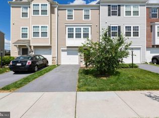 1149 Stallion St, Ranson, WV 25438