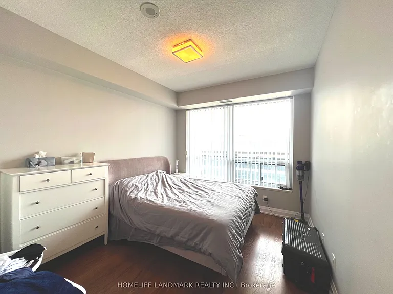 5 Sheppard Ave E #2322 — Photo 9