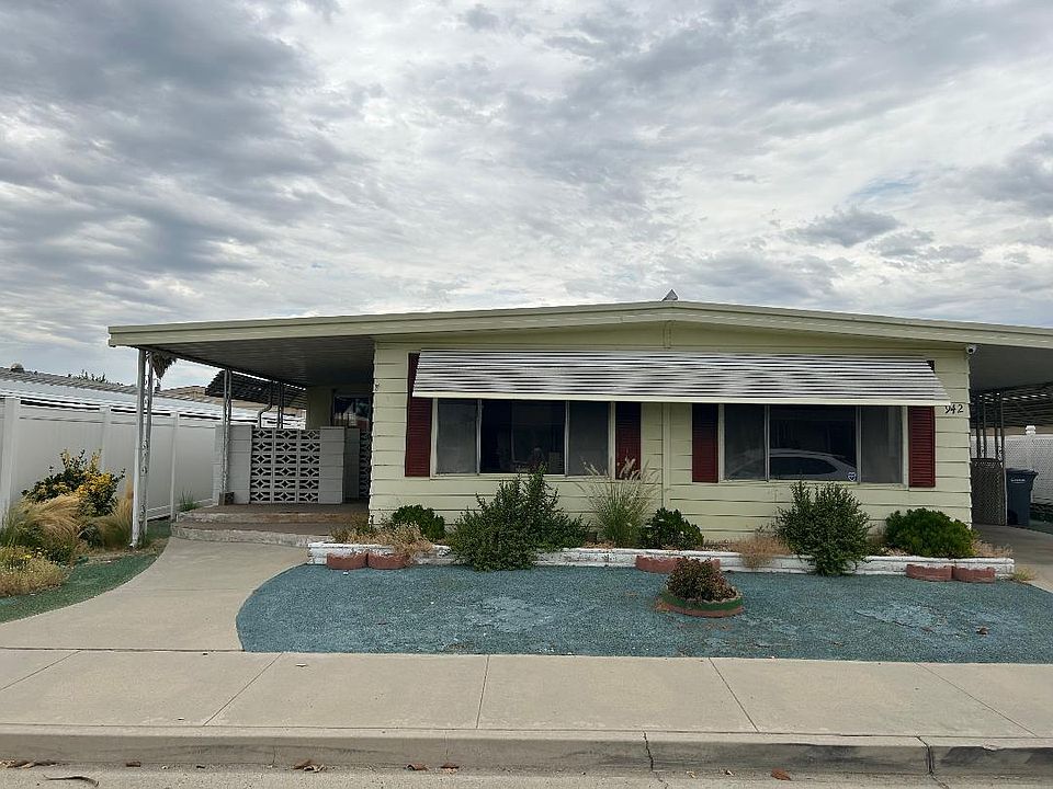 1st image of 942 Vista Grande Dr