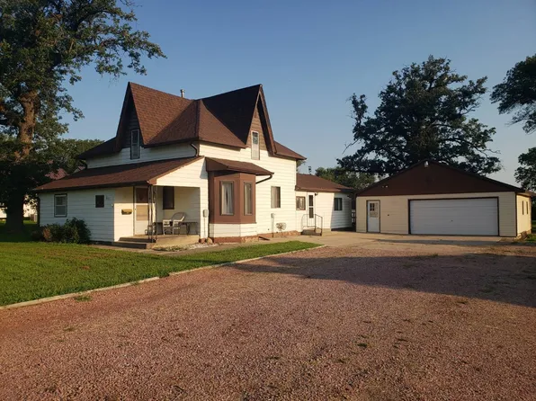 613 E Broadway St, Coleridge, NE 68727