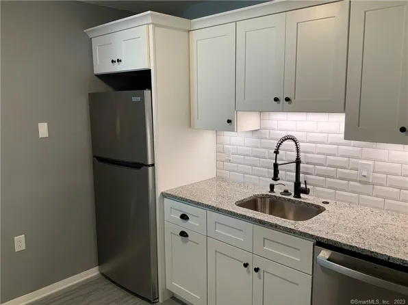887 Farmington Avenue #1G, West Hartford, CT 06119