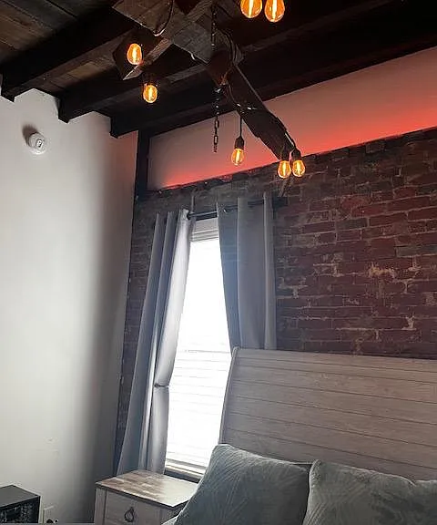 121 Mercy St — Photo 34