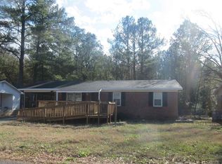 210 Leica Ln, West Columbia, SC 29172
