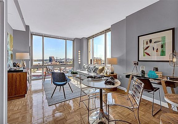 3rd image of 888 Main St APT 434