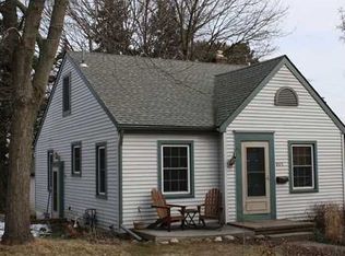 901 Edgewood Pl, Ann Arbor, MI