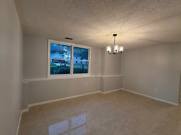 112 Timberwood Ct — Photo 14