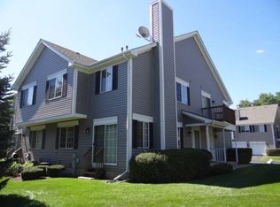 621 Silver Creek Rd #A, Woodstock, IL 60098