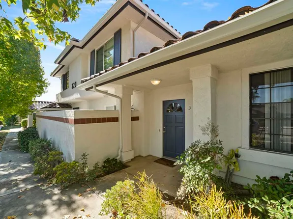 320 Grapevine Rd #103, Vista, CA 92083