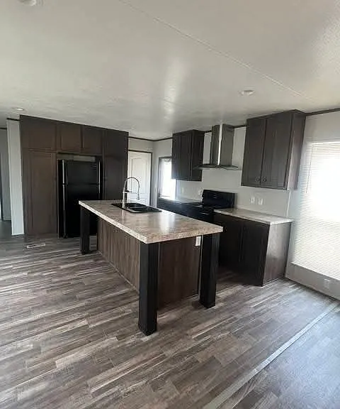 89 Morningside Dr — Photo 6