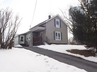 13 Church St, Philadelphia, NY 13673