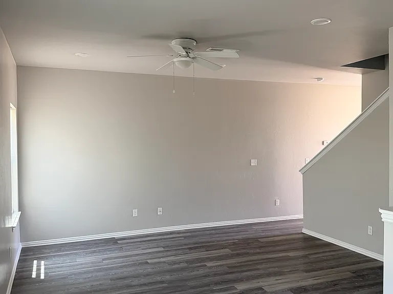 8018 NE 35th St #8018 — Photo 6