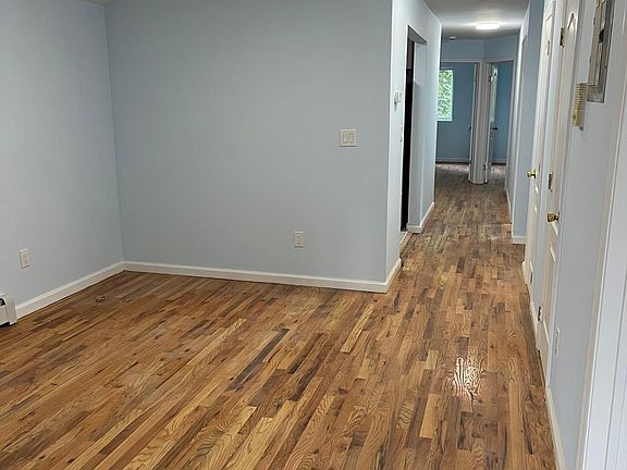 4th image of 1049 E 226th St #3A