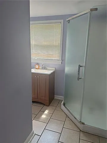 2 bed, 2.0 bath, 1824 sqft, $1,700 — Photo 3