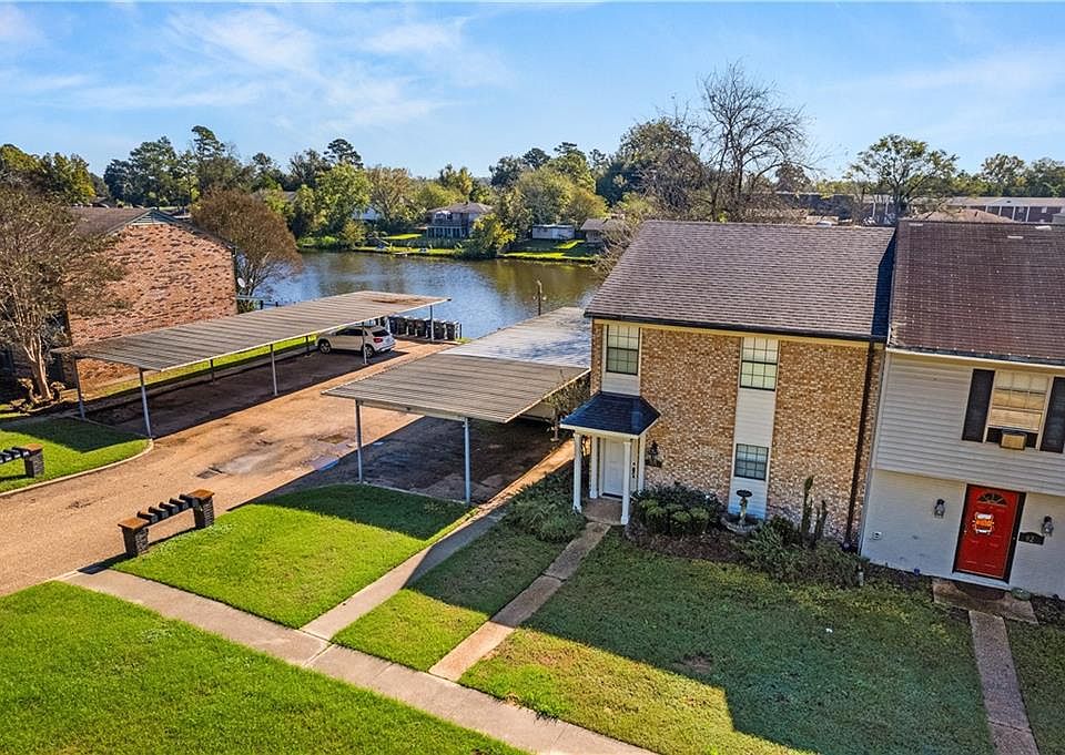 1st image of 831 Parkway Dr