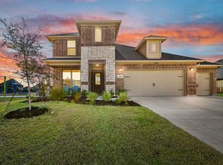 210 Hedgewood Dr, Waxahachie, TX 75165