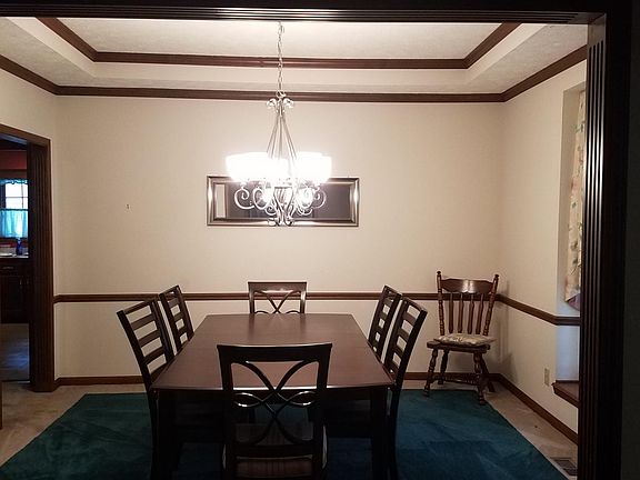 4th image of 359 Nottinghill Ct