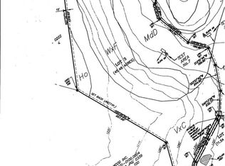 3 Butternut Rd, Sterling, PA 18463