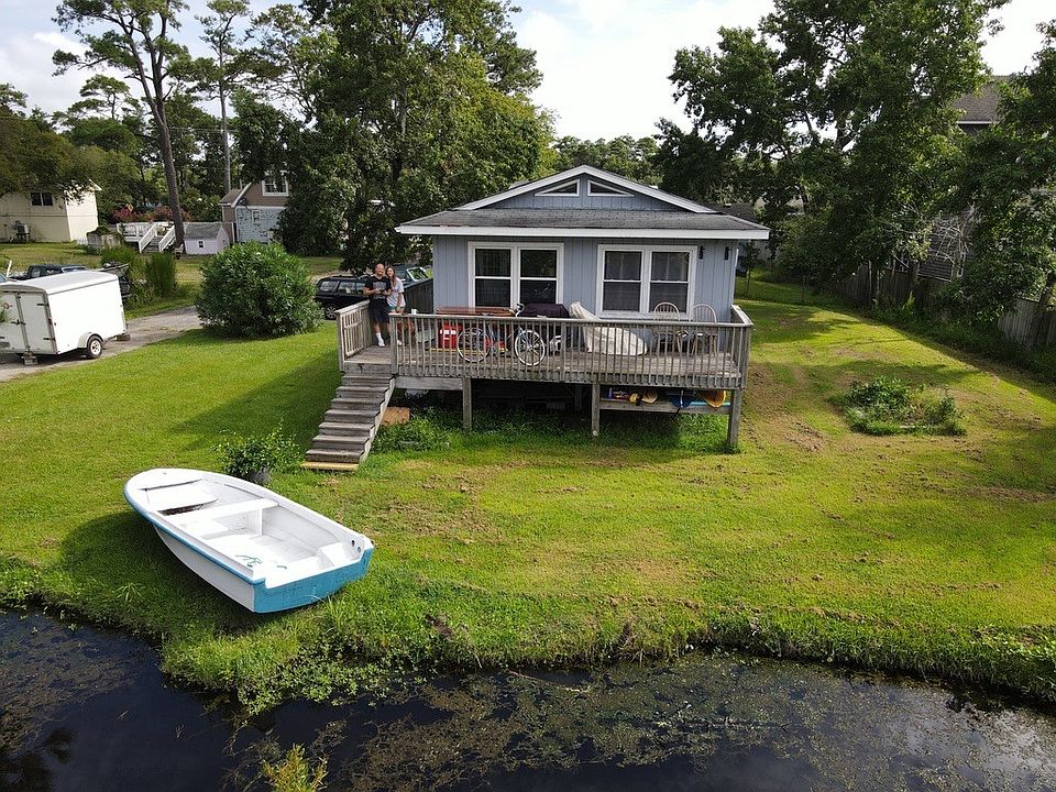 1st image of 987 W Kitty Hawk Rd