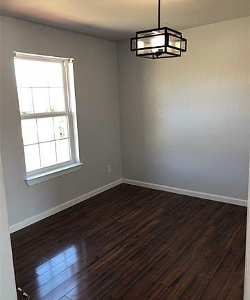 4th image of 1510 Waterford Dr