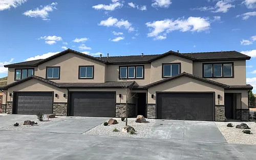 496 N 480 W Photo 1
