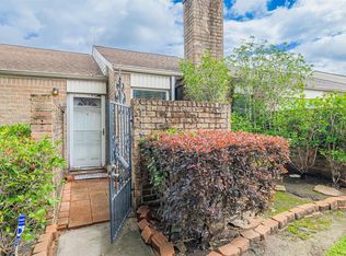 9116 Wilcrest Dr #9116, Houston, TX 77099