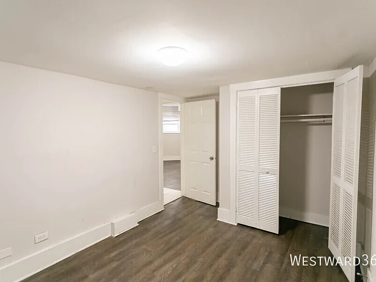 1662 W Farwell Ave #G — Photo 11