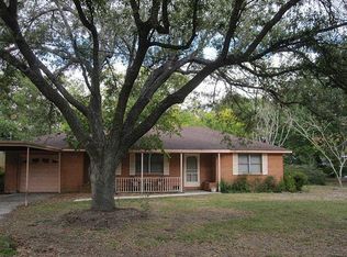 9311 Union St, Needville, TX 77461