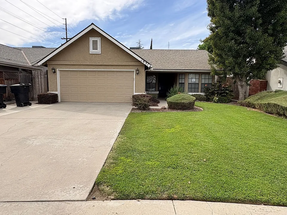 1931 S Stevenson Ct