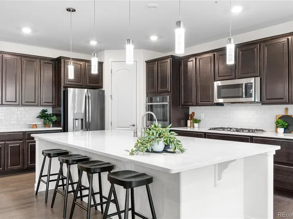 8814 S Winnipeg Court, Aurora, CO 80016