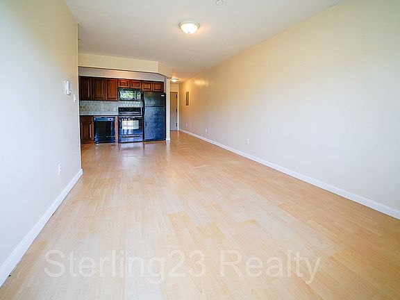 3rd image of 27-16 12th St #4E