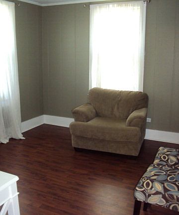 3rd image of 1201 Lafourche Dr