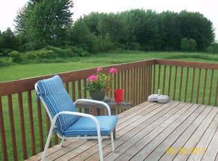 10044 Sargent Rd, Fowlerville, MI 48836