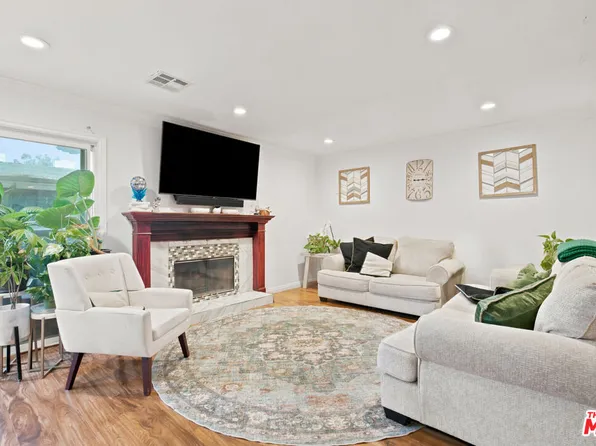 26206 Alizia Canyon Dr, Calabasas, CA 91302