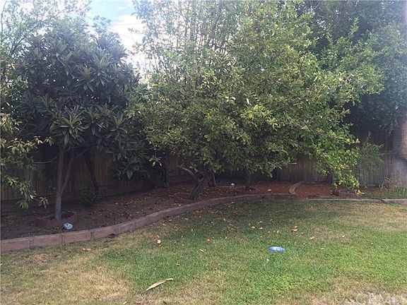 2nd image of 3851 Los Olivos Ln
