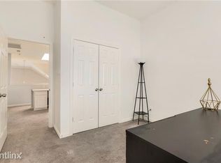2106 Hillside Dr, Rowlett, TX 75088