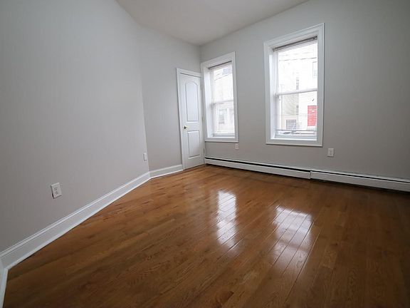 5th image of 6 Tonnelle Ave #102D