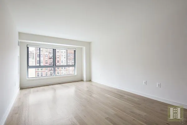 Rented by Halstead Real Estate | media 6