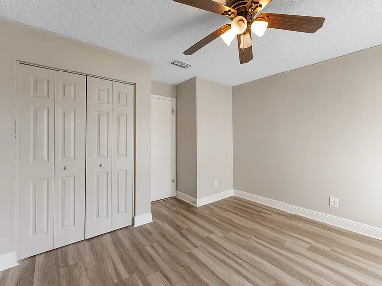 5201 Bellefield Dr — Photo 19