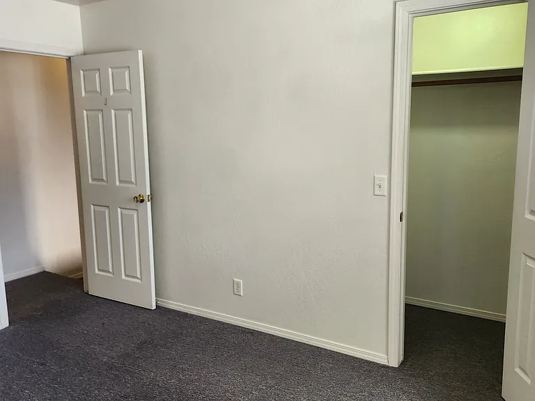 101 W Cedar Ave #2 — Photo 18