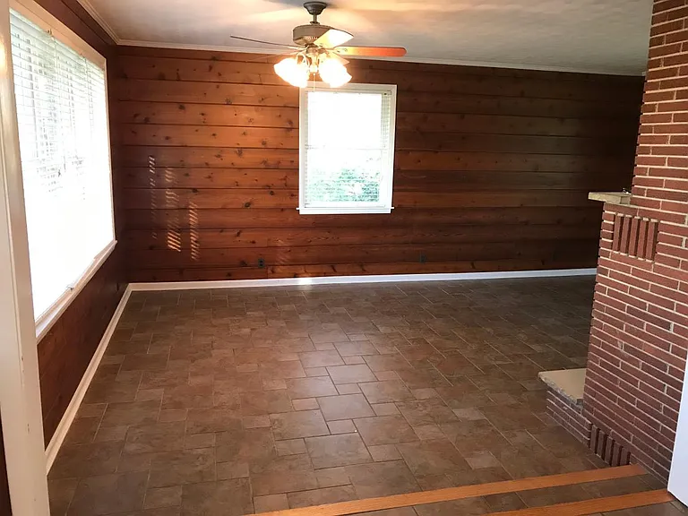 18212 Harmony Rd — Photo 13