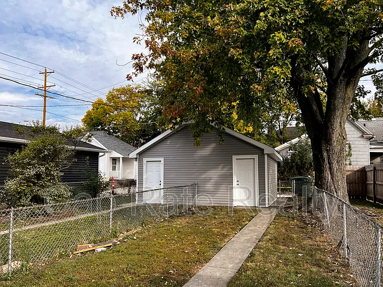 506 Thurman Ave — Photo 21