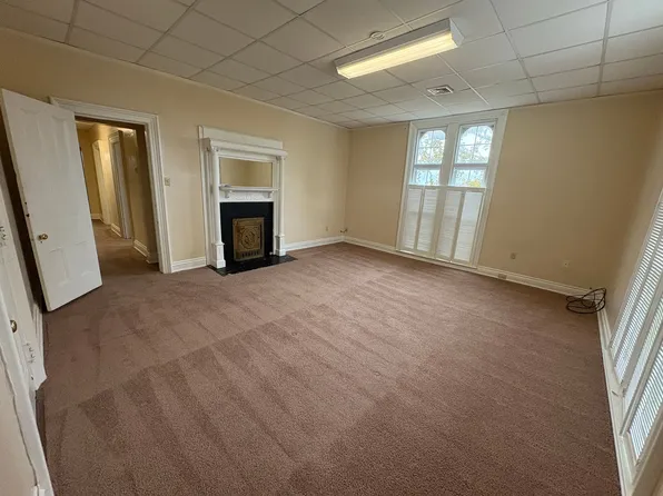 110 Langhorne Ln APT 4, Lynchburg, VA 24501