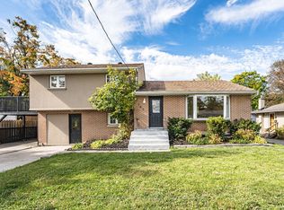 262 Duckworth St, Barrie, ON L4M 3X2