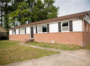 7 Lake Forest Ct, Portsmouth, VA 23701