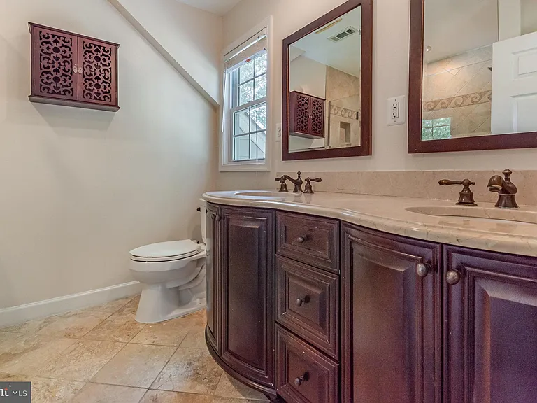 519 Woodland Ct NW — Photo 19