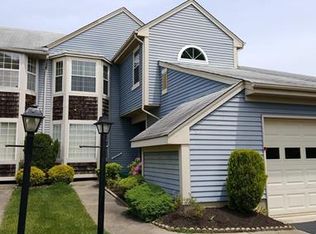 3 Barton Ct, Monroe Township, NJ 08831