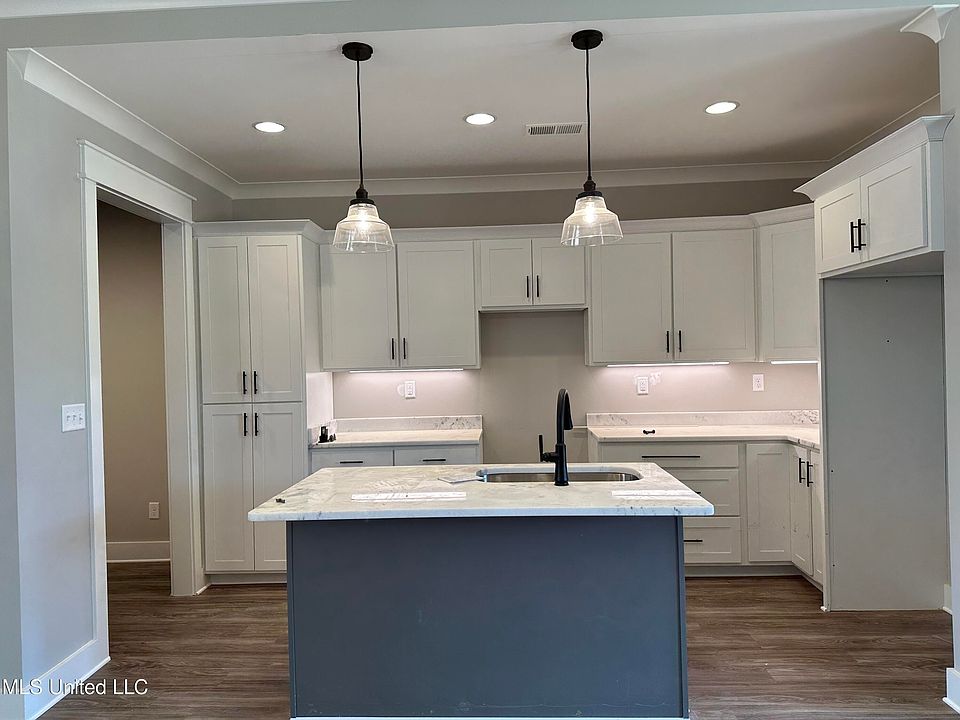 3476 Kreunen St, Nesbit, MS 38651 Zillow