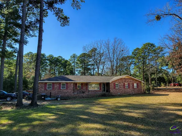 6 Easy St, Hawkinsville, GA 31036