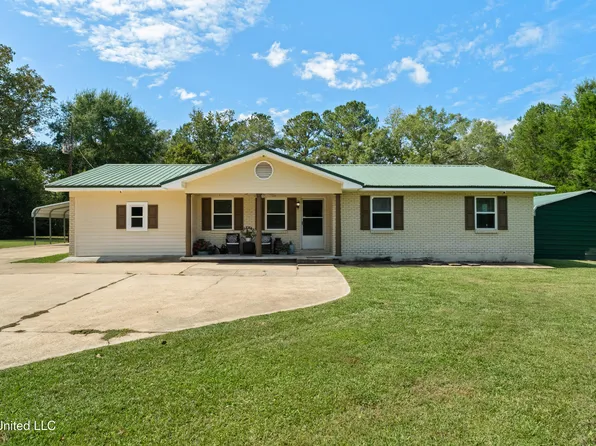 222 Log Cabin Rd, Jayess, MS 39641